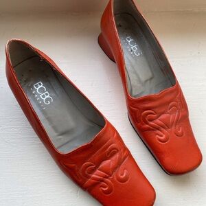 BCBG Women's Red Leather Flats